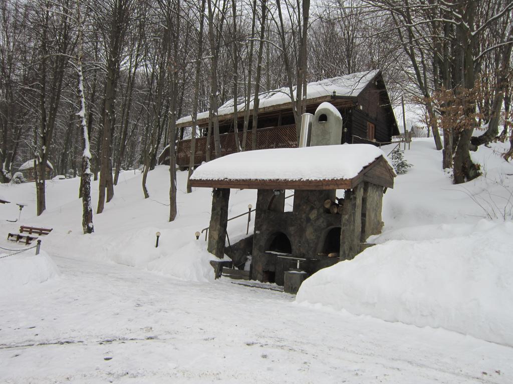 Quelle Polyana Hotel Exterior photo